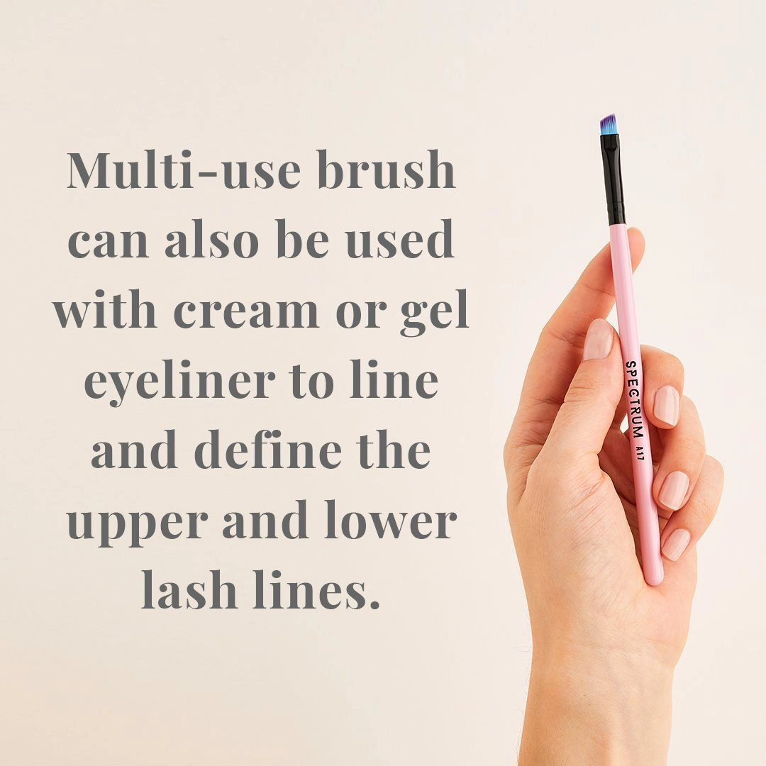 A17 - Angled Brow Makeup Brush