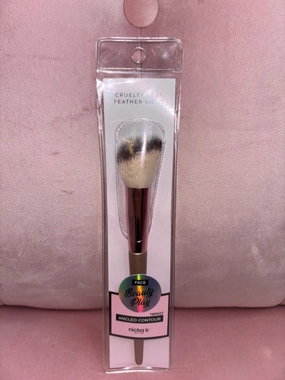 Angled Contour Brush