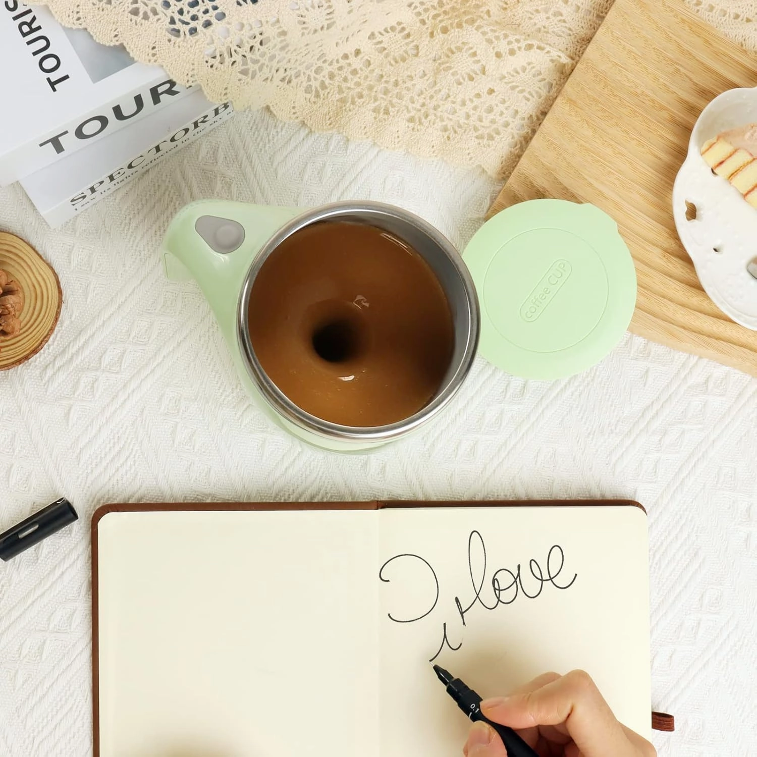 Automatic Magnetic Stirring Coffee Mug, Rotating Home Office Travel Mixing Cup，Funny Electric Stainless Steel Self Mixing Coffee Tumbler, Suitable for Coffee, Milk, Cocoa and Other Beverages……