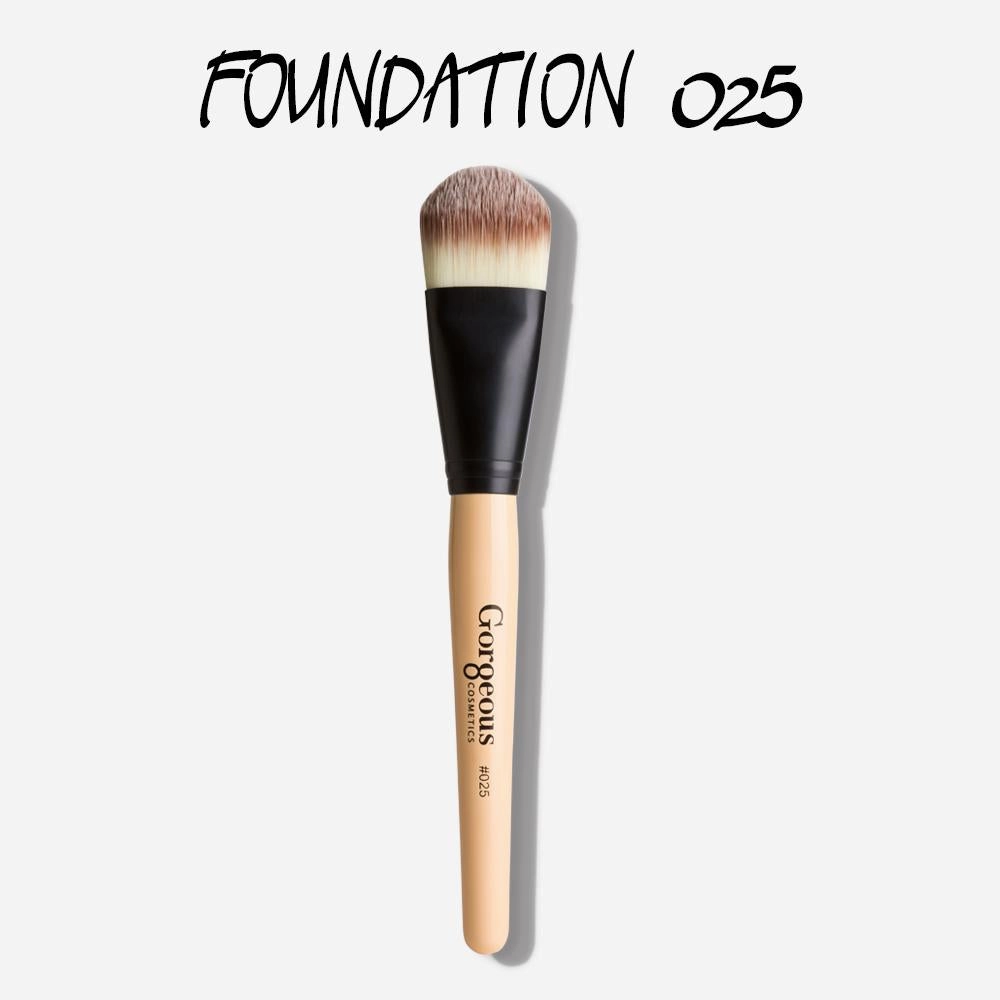 BRUSH 025 - FOUNDATION