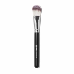 Brush Face | Foundation