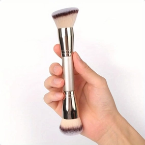 Dual-Ended Foundation Brush – 100% Vegan Bristles