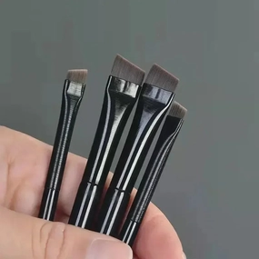 Eyebrow Contour Brush