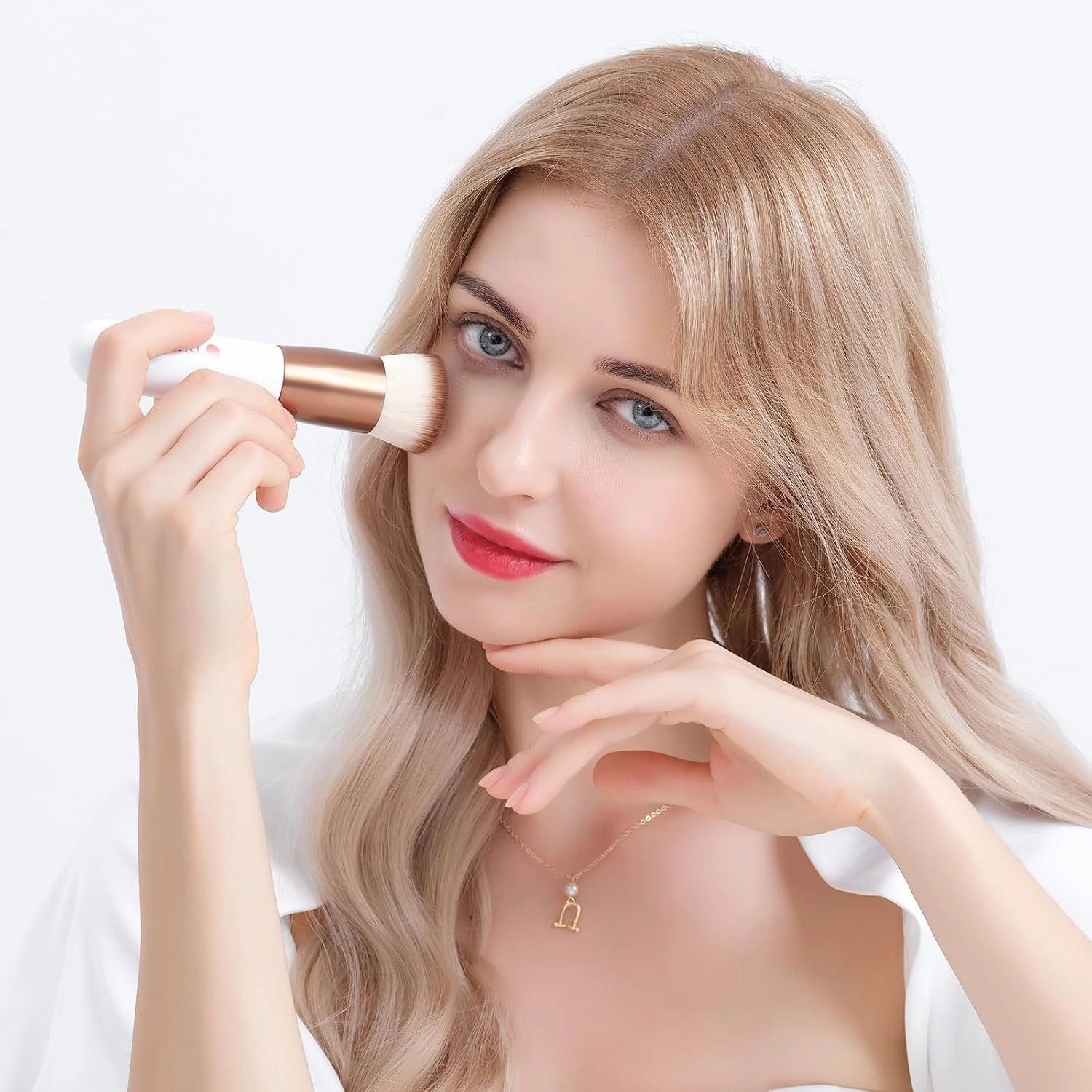 Foundation Brush – Dense Kabuki Design for Flawless Coverage