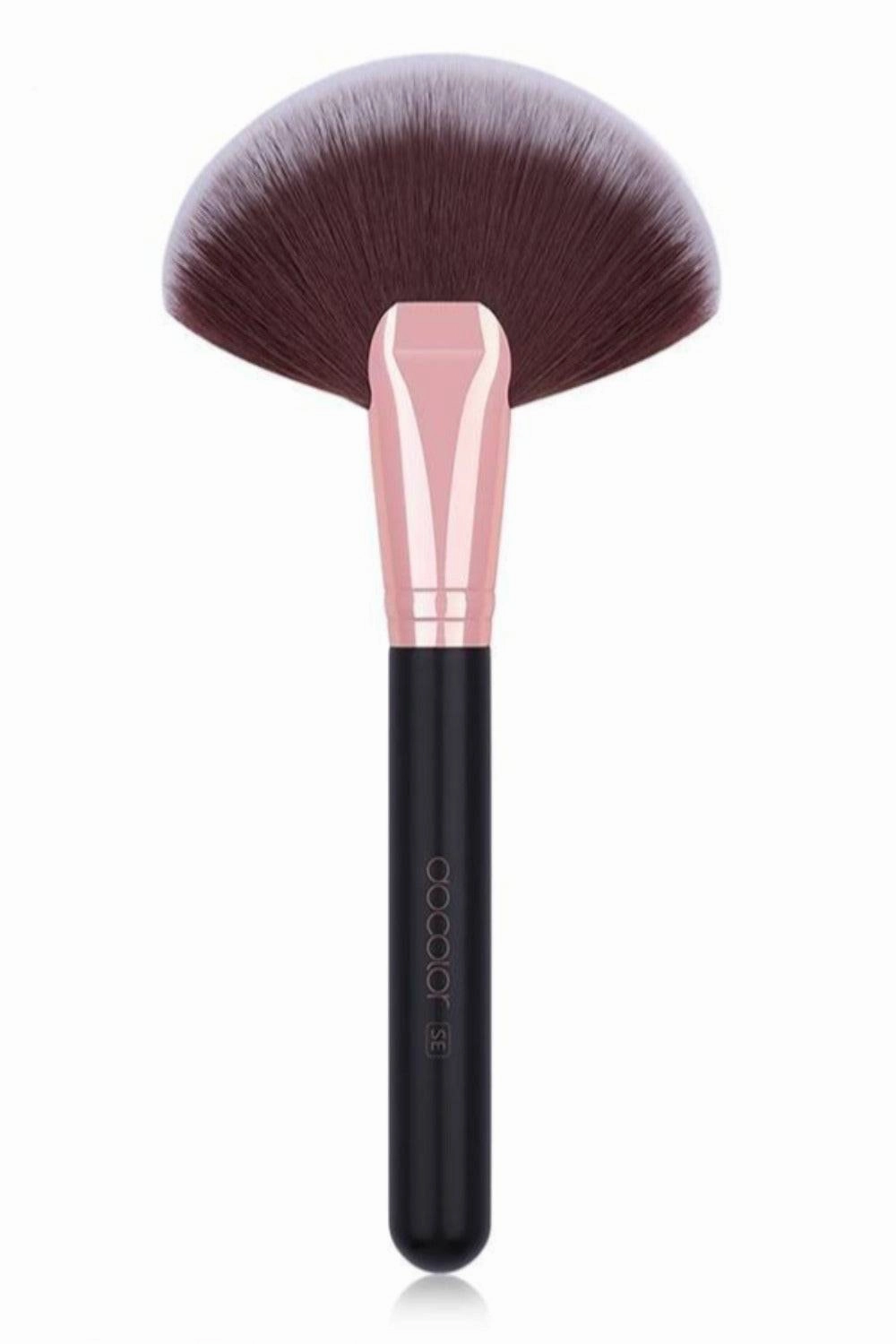 Foundation Fan Contour Flat Top Highlighter Makeup Brushes