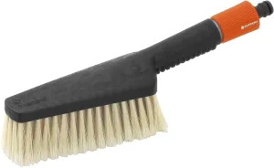 Gardena Hand Washing Brush, Large: Hand scrubbing Brush for Hard to Reach Places, for Sensitive Surfaces, Smooth Regulation (984-20)