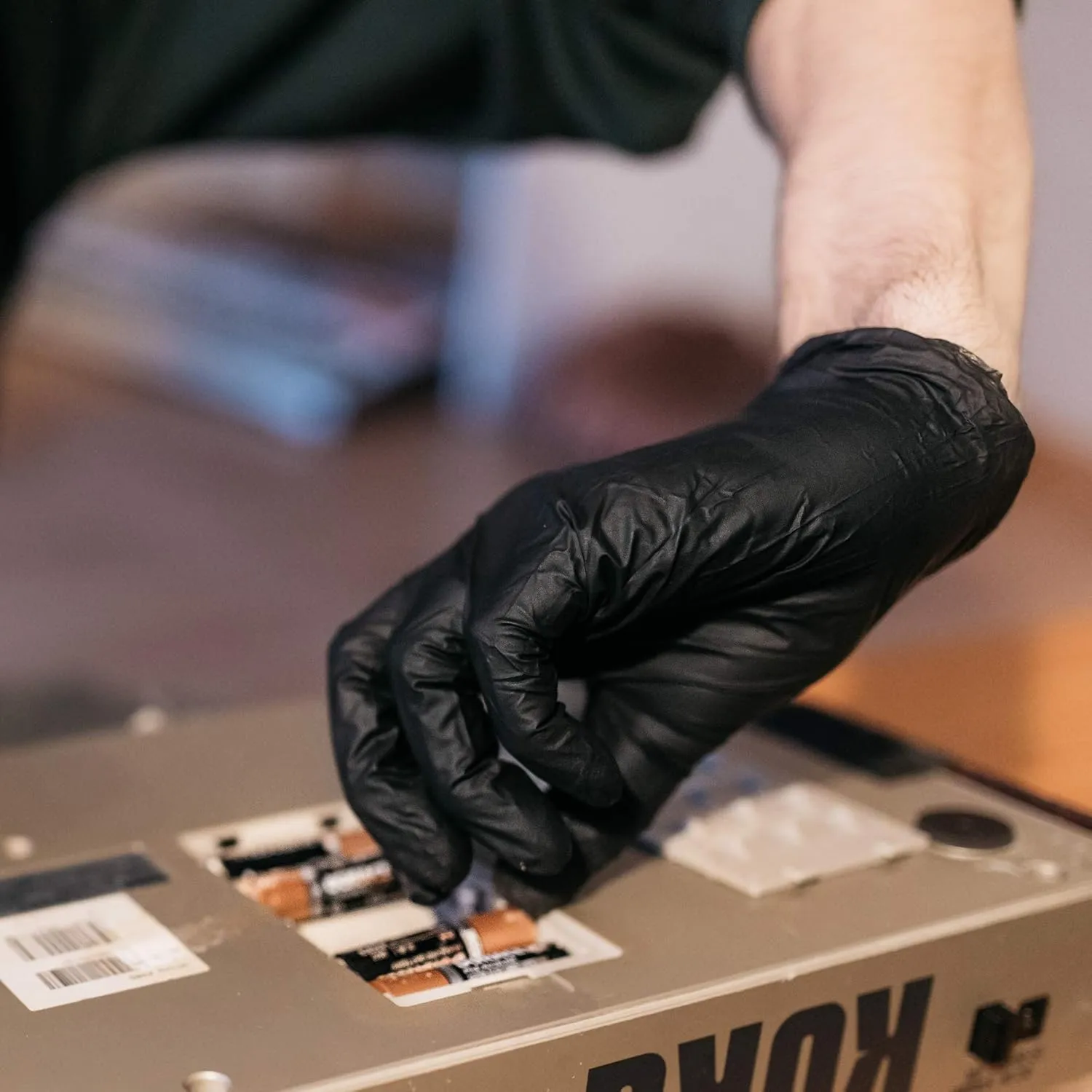 GLOVEWORKS Black Disposable Nitrile Industrial Gloves, 5 Mil, Latex & Powder-Free, Food-Safe, Textured
