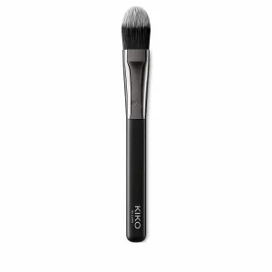KIKO Milano Face 03 Flat Foundation Brush | Flat Brush For Applying Liquid Or Cream Foundation