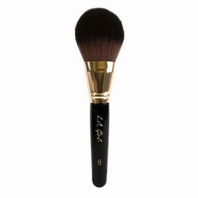 LA Girl Pro Brush Large Powder Brush