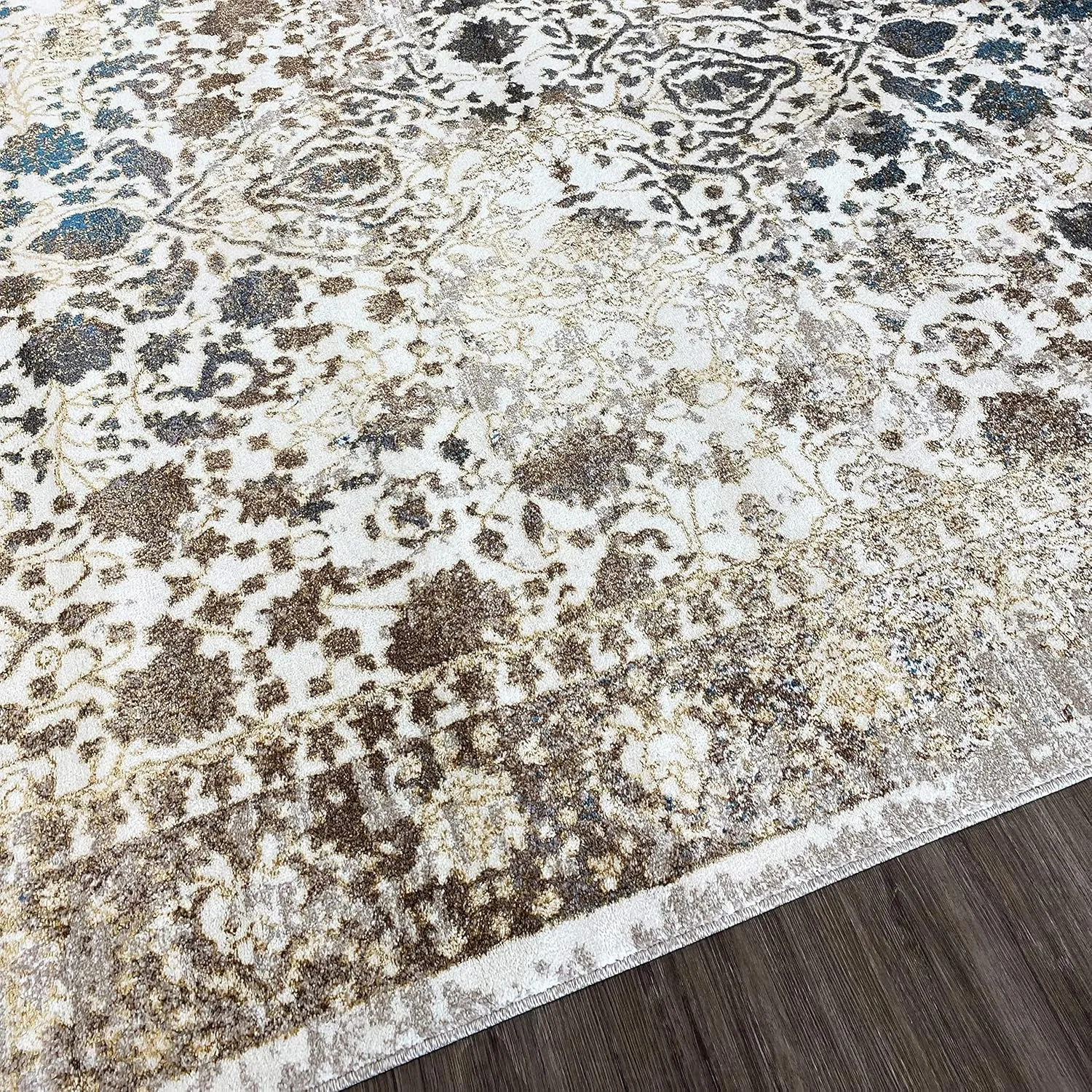 Luxe Weavers Rug Distressed Floral Oriental Area Rug, Non-Shedding Stain Resistant Rug, Cream 5x7 (6495 Cream 5x7 B)