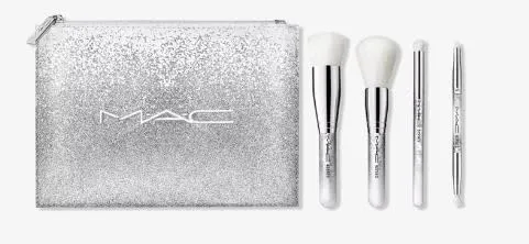 MAC Brush Of Snow Essential Brush Kit