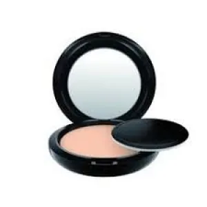 Mac NEXT TO NOTHING POWDER / PRESSED - LIGHT