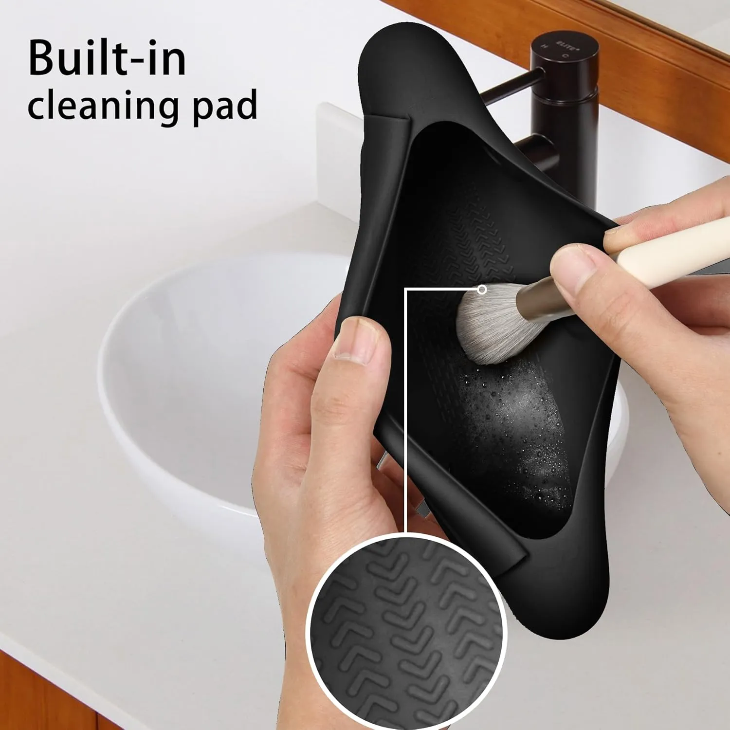 Makeup Brush Holder Magnetic Closure Make Up Brushes Organizer Silicone Makeup Bag Travel Essentials(Black)