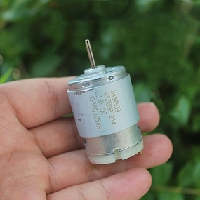 Micro High Speed 380 Electric DC Motor DC 3V-5V 17500-29000RPM Mini 27.6mm Round Motor 13mm Shaft Aircraft Car Ship Boat Model