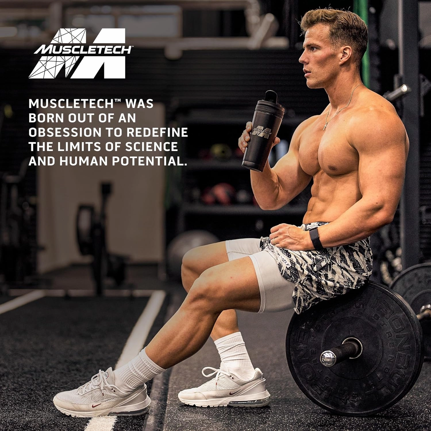 MuscleTech Platinum 8-Hour Protein Powder - 7 Premium Protein Sources with Whey & Casein Protein for Increased Lean Muscle, Strength & Improved Recovery - Vanilla Cake, 50 Servings
