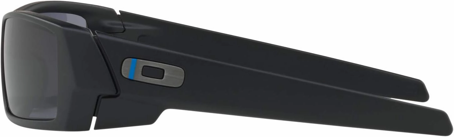 Oakley GASCAN OO9014 Sunglasses for Men   Vision Group Accessories Bundle