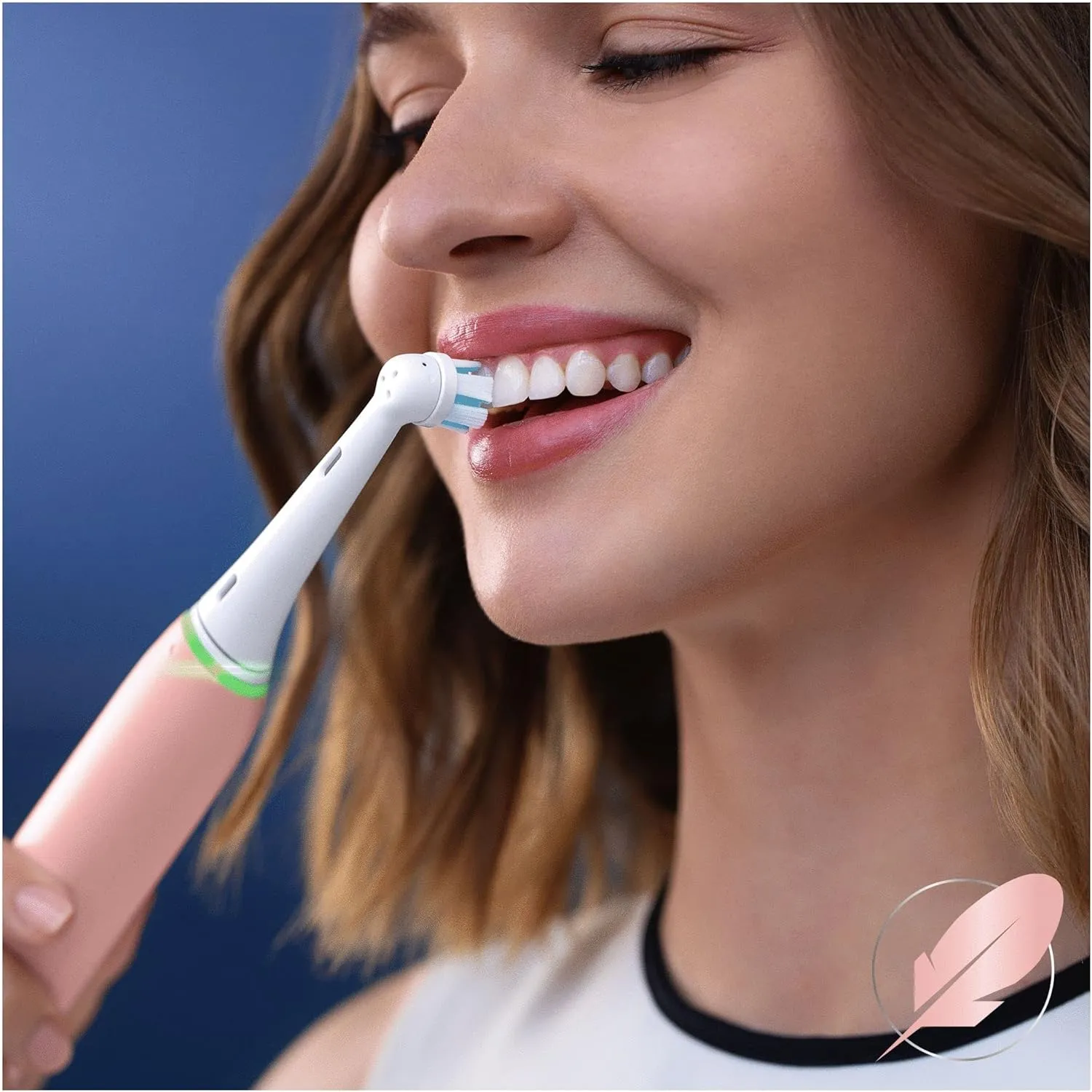 Oral-B iO Gentle Care Electric Toothbrush Head, Twisted & Angled Bristles for Deeper Plaque Removal, Pack of 4 Toothbrush Heads, Suitable for Mailbox, White