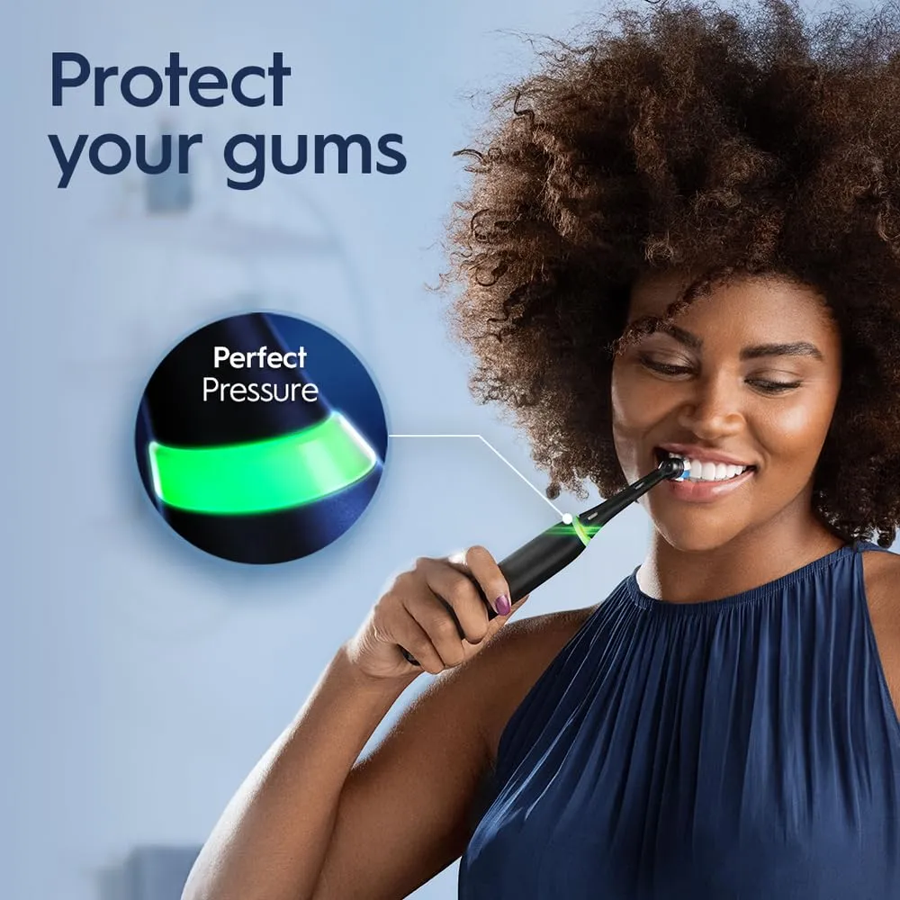 Oral-B iO3 Electric Toothbrush (1) with (1) Ultimate Clean Brush Head and (1) Charger