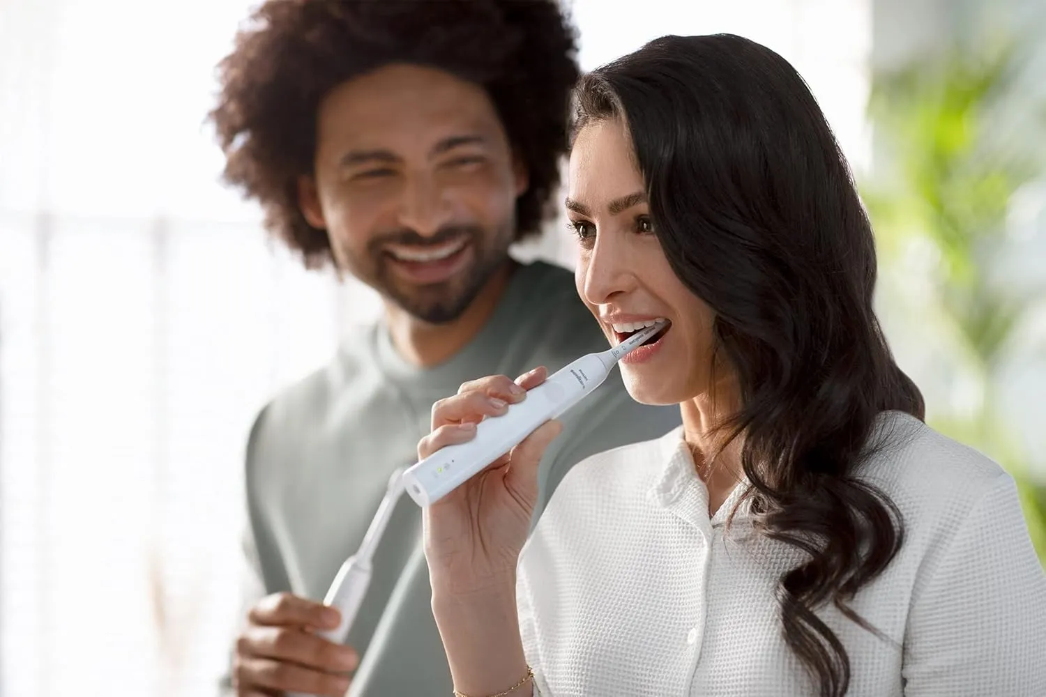 Philips Sonicare 4100 Rechargeable Electric Toothbrush, with Pressure Sensor, 2 Intensity Settings, SmarTimer and QuadPacer, 14-Day Battery Life, White, Model HX3681/23