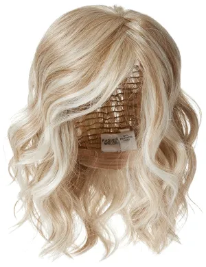 Raquel Welch Editor's Pick Layered Shoulder Length Bob Wig by Hairuwear, Large Cap Size, RL19/23 Biscuit