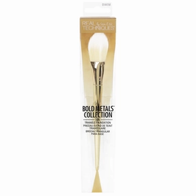 Real Techniques Bold Metals Triangle Foundation Brush