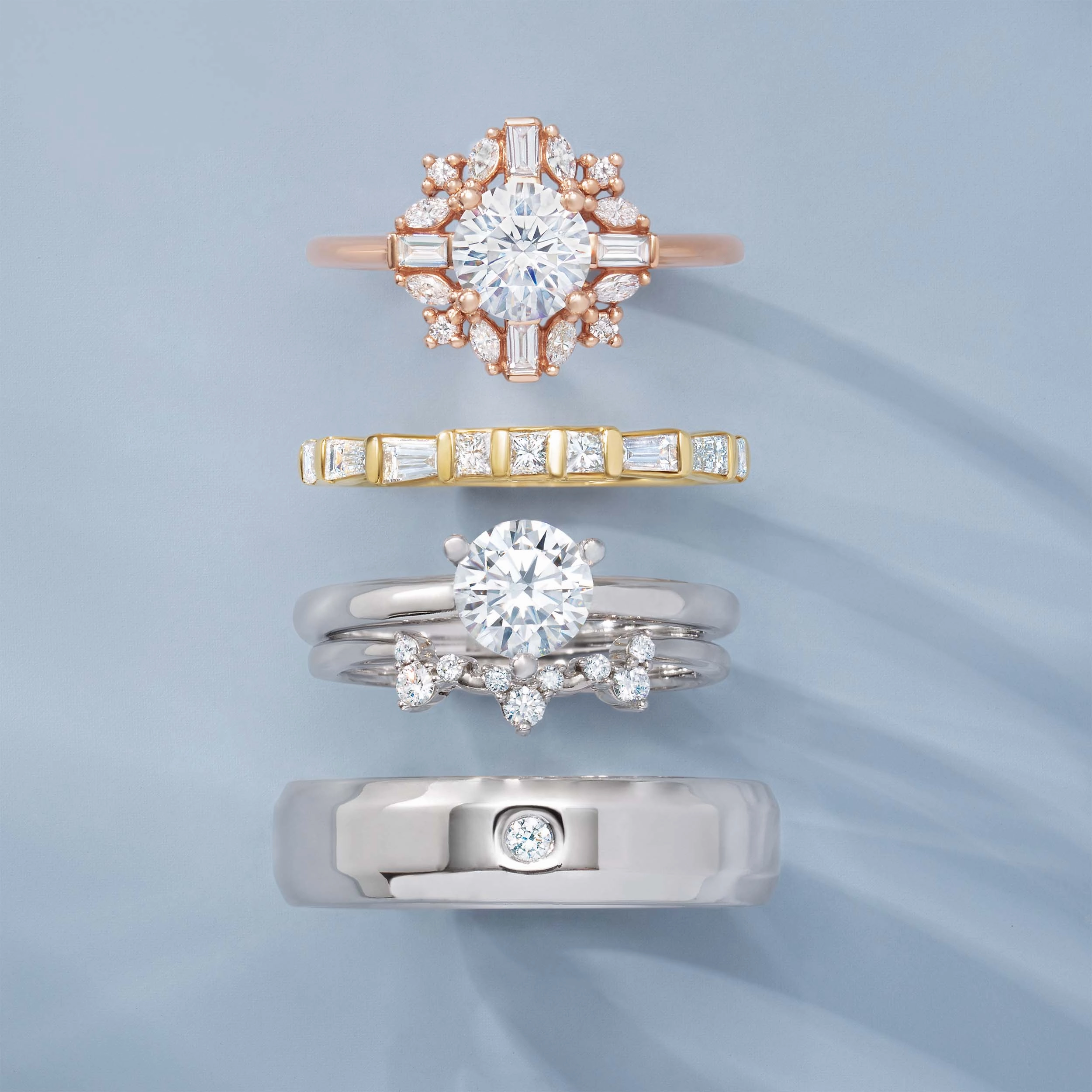 Round Diamond Curved Band