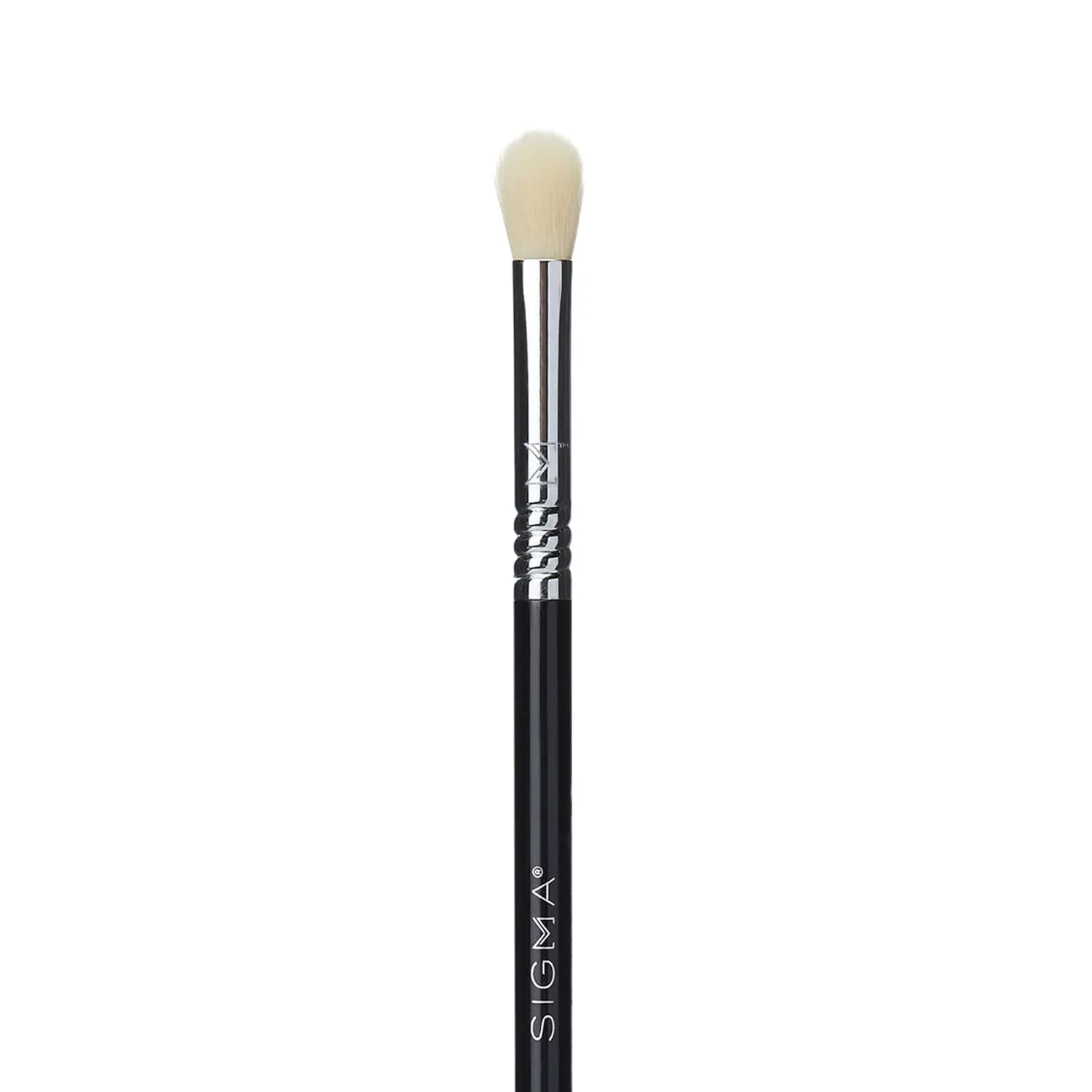 Sigma Beauty Professional E25 Eyeshadow Blending Brush – Professional Eyeshadow Brush for Seamless Eyeshadow Blending, Softens Dramatic Edges & Harsh Lines for a Well Blended Effect (1 Brush)