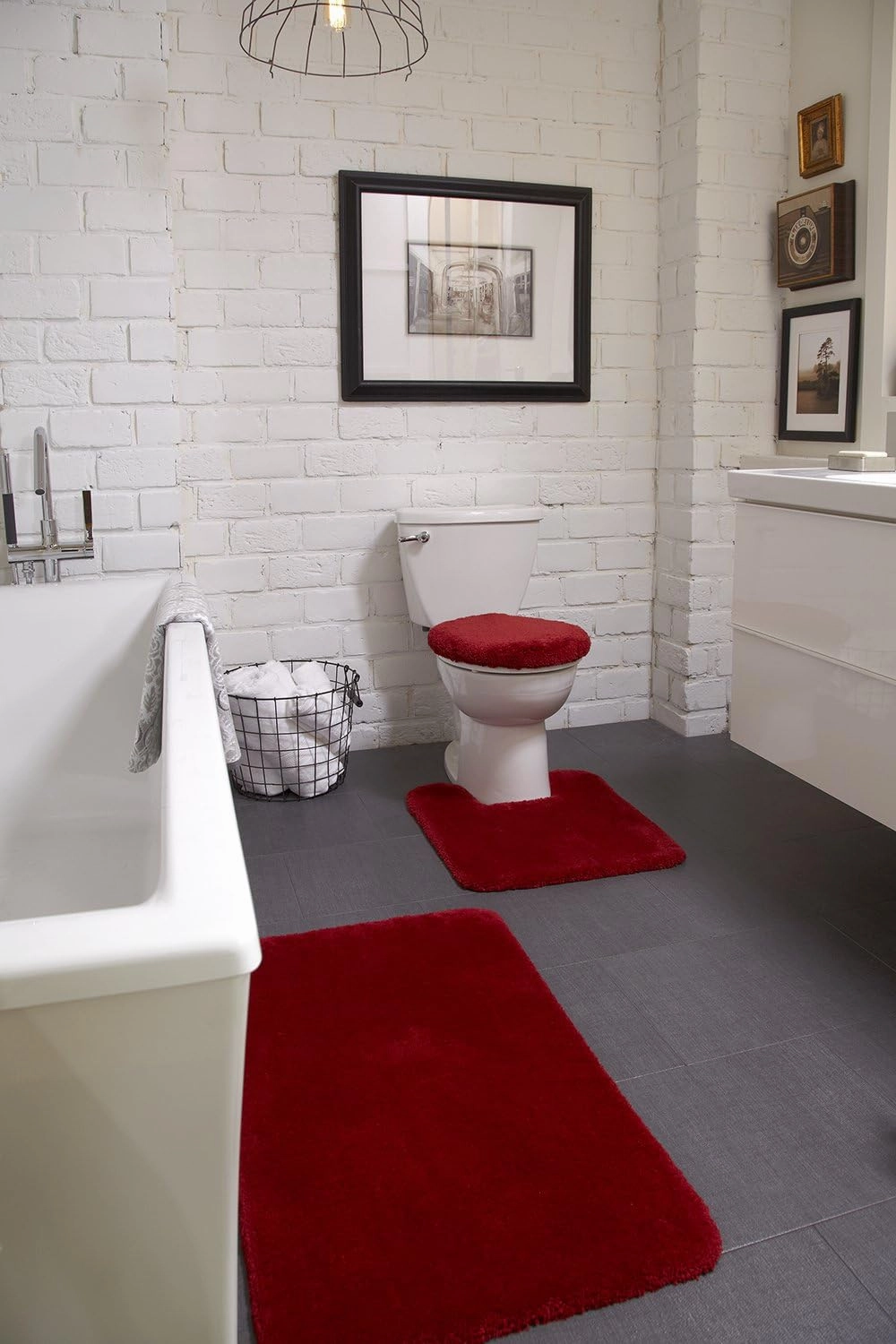 STAINMASTER TruSoft Luxurious Contour Bath Rug, 20-By-24 Inch Cherry