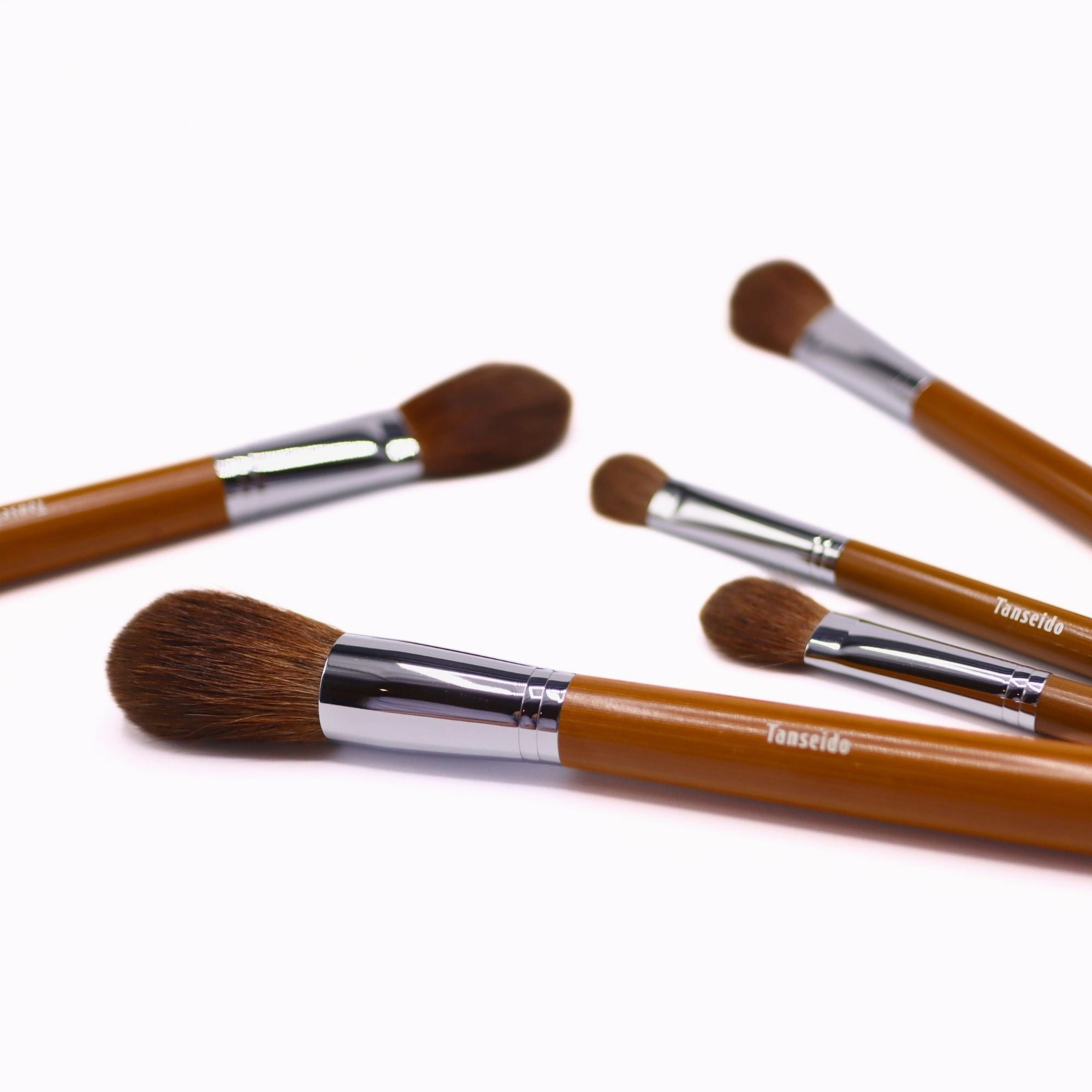 Tanseido Large Eyeshadow Brush, Take 竹 'Bamboo' Series (AQ14TAKE)