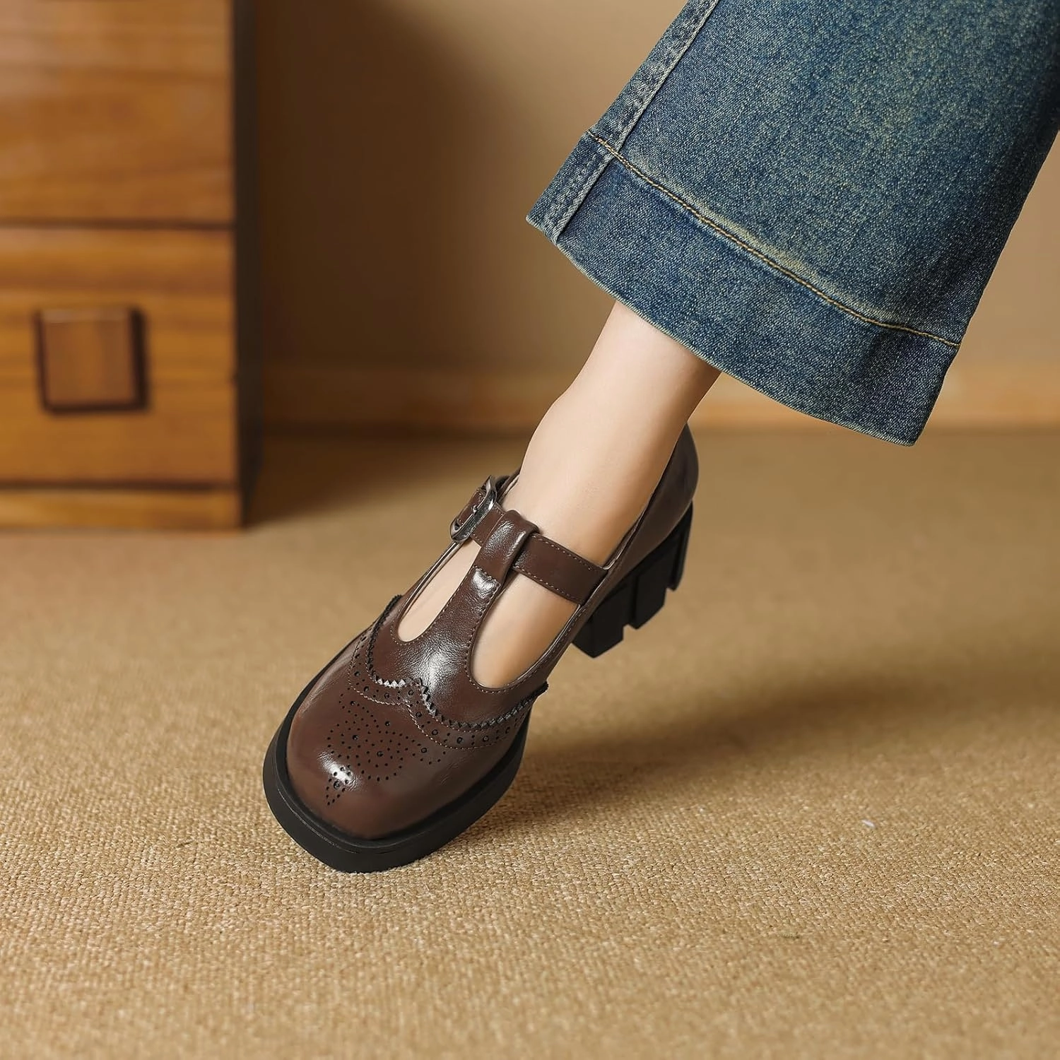 Womens T-Straps Pumps Block Heel Buckle Closure Round Toe Dress Shoes